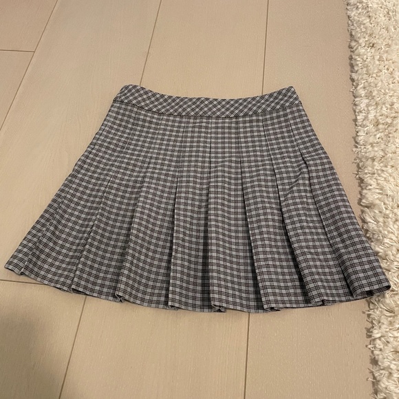 Aritzia Sunday Best Baby Blue Plaid Olive Skirt Size 2 - Picture 1 of 2